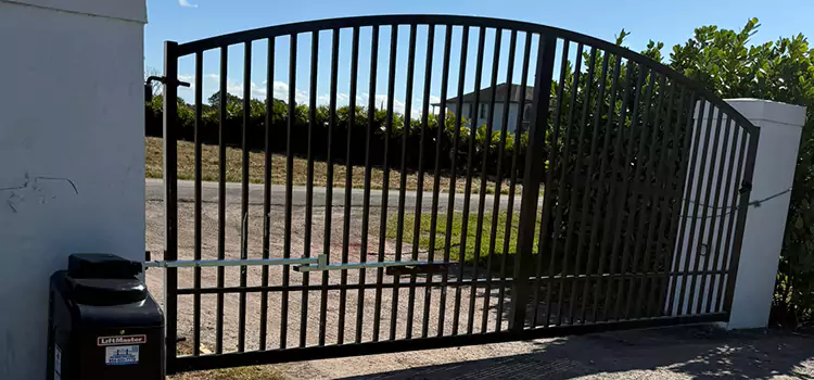 Driveway Fence Repair Carson